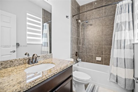 Снять в аренду таунхаус в Мирамар, Флорида 3 спальни, 185.8м2, № 2047728 - фото 21