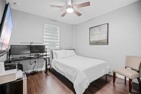 Снять в аренду таунхаус в Мирамар, Флорида 3 спальни, 185.8м2, № 2047728 - фото 7