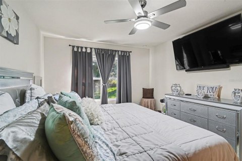 Villa ou maison à vendre à DeLand, Floride: 4 chambres, 171.5 m2 № 2416318 - photo 10