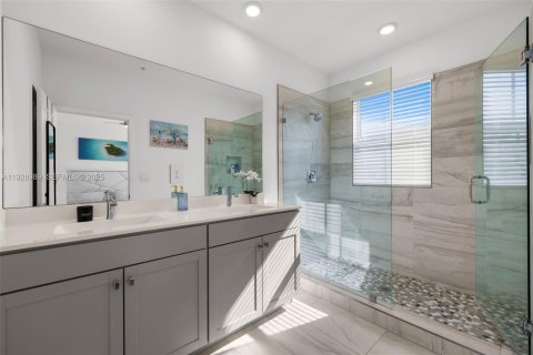 Townhouse in Pembroke Pines, Florida 3 bedrooms, 190.36 sq.m. № 1988738 - photo 27