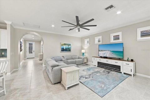 Villa ou maison à vendre à Bradenton, Floride: 2 chambres, 171.96 m2 № 2398517 - photo 13