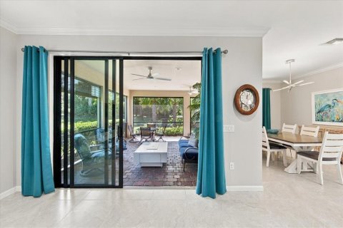 Villa ou maison à vendre à Bradenton, Floride: 2 chambres, 171.96 m2 № 2398517 - photo 14