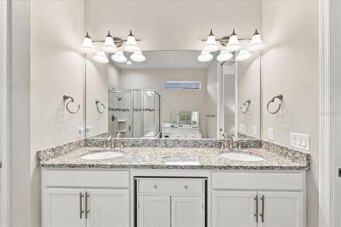 Villa ou maison à vendre à Bradenton, Floride: 2 chambres, 171.96 m2 № 2398517 - photo 22