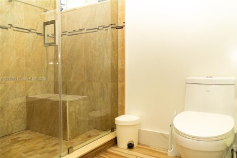 Villa ou maison à vendre à Pembroke Pines, Floride: 4 chambres, 218.78 m2 № 1989435 - photo 25