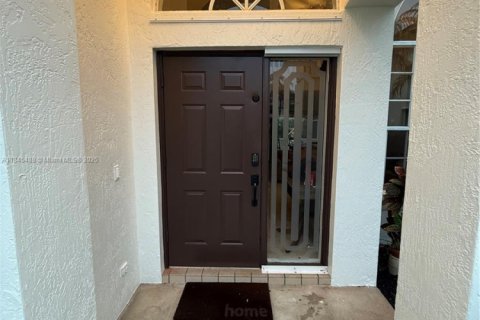 House in Boca Raton, Florida 3 bedrooms, 206.52 sq.m. № 1841031 - photo 16