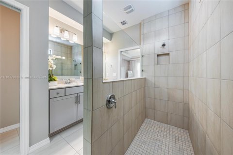 Villa ou maison à vendre à Tamarac, Floride: 5 chambres, 265.7 m2 № 1962686 - photo 25