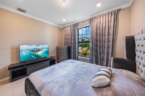 Villa ou maison à vendre à Tamarac, Floride: 5 chambres, 265.7 m2 № 1962686 - photo 29