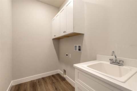 Touwnhouse à vendre à New Smyrna Beach, Floride: 2 chambres, 93.18 m2 № 1535379 - photo 26