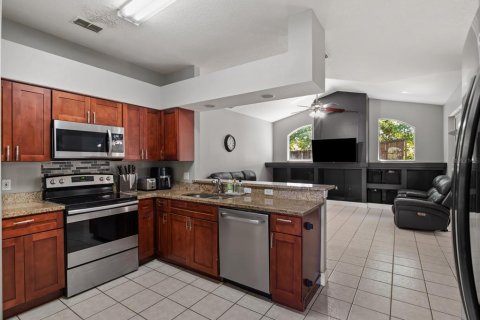 Casa en venta en Minneola, Florida, 3 dormitorios, 163.42 m2 № 2208122 - foto 15