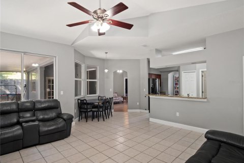 Casa en venta en Minneola, Florida, 3 dormitorios, 163.42 m2 № 2208122 - foto 11