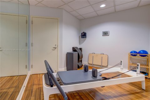 Купить кондоминиум в Майами, Флорида 3 спальни, 233.18м2, № 1967364 - фото 27