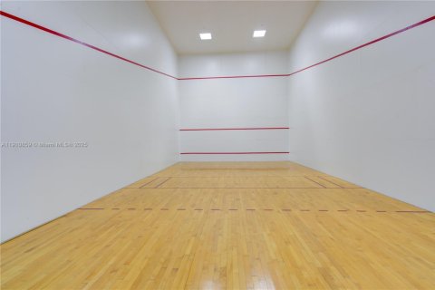 Купить кондоминиум в Майами, Флорида 3 спальни, 233.18м2, № 1967364 - фото 29