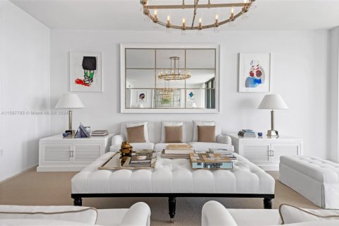 Купить кондоминиум в Майами, Флорида 4 спальни, 427.35м2, № 1958732 - фото 15