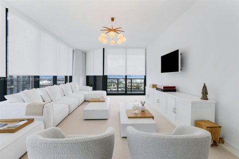 Купить кондоминиум в Майами, Флорида 4 спальни, 427.35м2, № 1958732 - фото 27