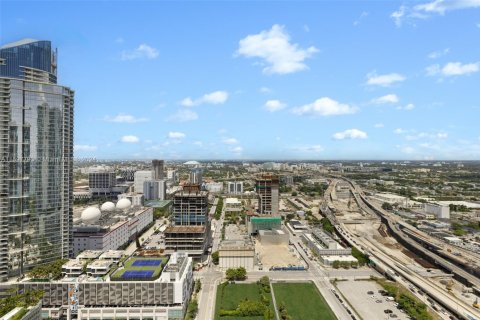 Купить кондоминиум в Майами, Флорида 4 спальни, 427.35м2, № 1958732 - фото 30