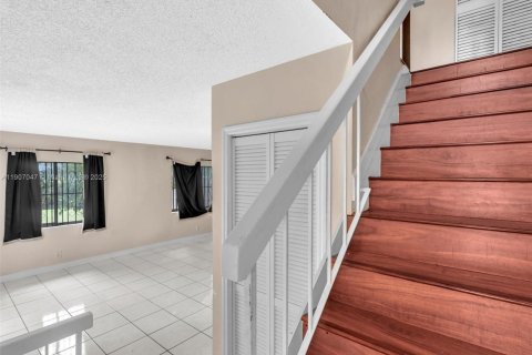 Купить кондоминиум в Лодерхилл, Флорида 2 спальни, 87.33м2, № 1969033 - фото 19