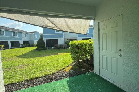 Touwnhouse à louer à Sanford, Floride: 2 chambres, 106.28 m2 № 2100845 - photo 12