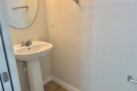 Touwnhouse à louer à Sanford, Floride: 2 chambres, 106.28 m2 № 2100845 - photo 8