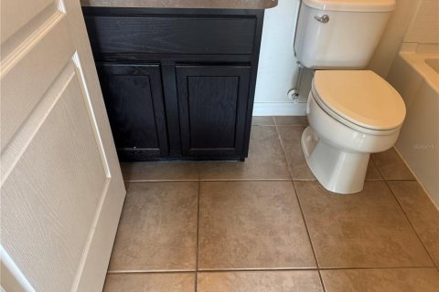 Touwnhouse à louer à Sanford, Floride: 2 chambres, 106.28 m2 № 2100845 - photo 18