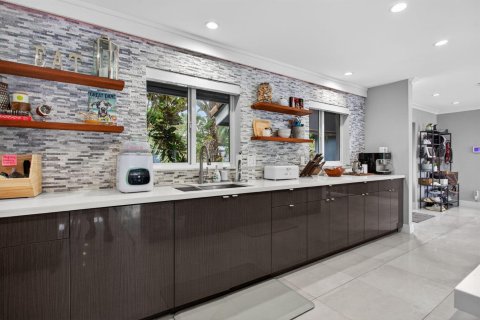 Casa en venta en Fort Lauderdale, Florida, 3 dormitorios, 199.28 m2 № 2087245 - foto 8