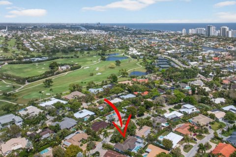 Casa en venta en Fort Lauderdale, Florida, 3 dormitorios, 199.28 m2 № 2087245 - foto 2