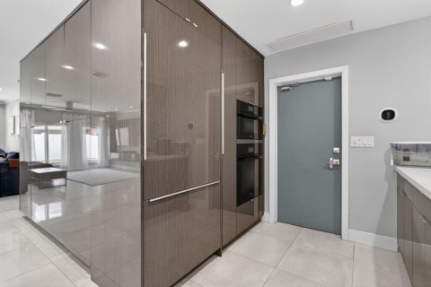 Casa en venta en Fort Lauderdale, Florida, 3 dormitorios, 199.28 m2 № 2087245 - foto 10