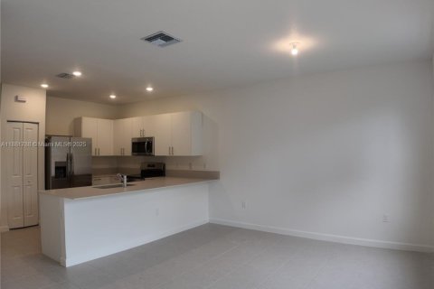 Touwnhouse à louer à Homestead, Floride: 3 chambres № 1924730 - photo 24