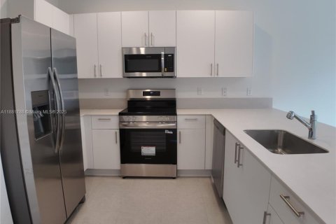 Touwnhouse à louer à Homestead, Floride: 3 chambres № 1924730 - photo 20