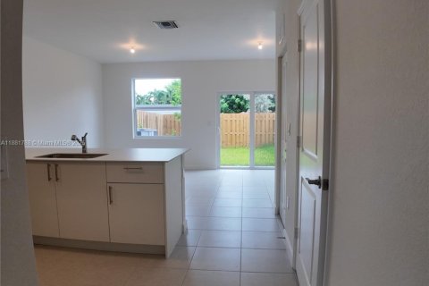 Touwnhouse à louer à Homestead, Floride: 3 chambres № 1924730 - photo 17