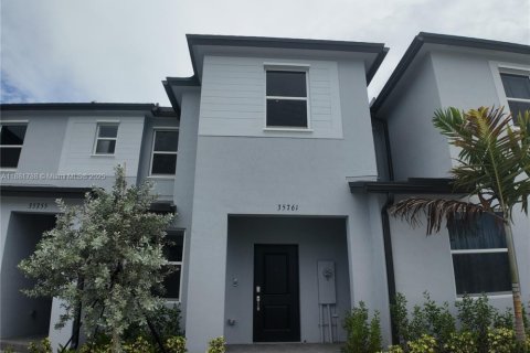 Touwnhouse à louer à Homestead, Floride: 3 chambres № 1924730 - photo 3