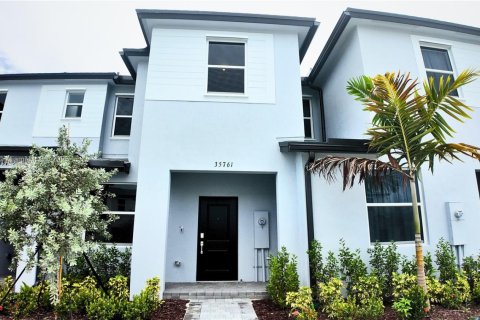 Touwnhouse à louer à Homestead, Floride: 3 chambres № 1924730 - photo 1