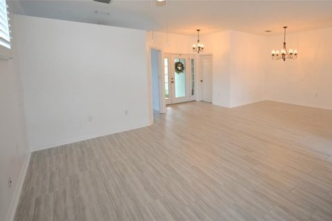 Casa en alquiler en Bradenton, Florida, 2 dormitorios, 124.67 m2 № 1910397 - foto 4