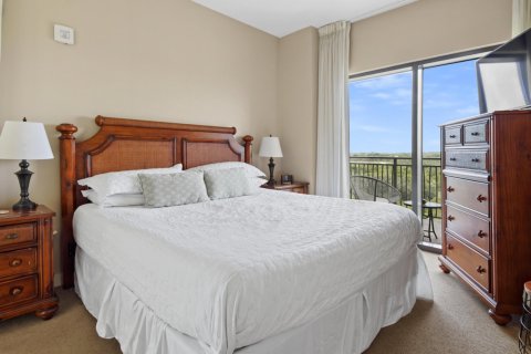 Condominio en venta en Panama City Beach, Florida, 1 dormitorio, 77.85 m2 № 562682 - foto 1