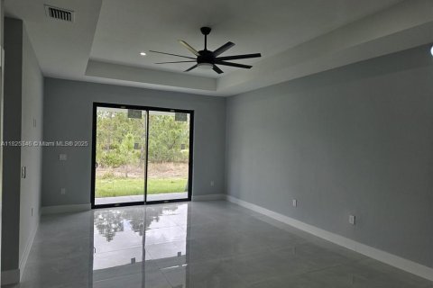 Duplex à louer à Lehigh Acres, Floride: 3 chambres, 111.48 m2 № 1792633 - photo 14