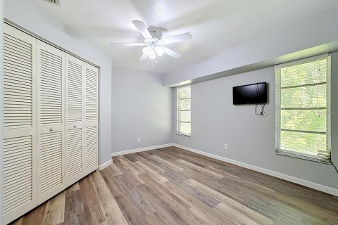 House in Port Charlotte, Florida 3 bedrooms, 204.66 sq.m. № 2431816 - photo 27
