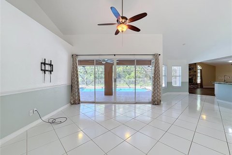 House in Port Charlotte, Florida 3 bedrooms, 204.66 sq.m. № 2431816 - photo 5