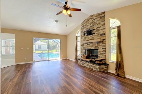 House in Port Charlotte, Florida 3 bedrooms, 204.66 sq.m. № 2431816 - photo 23
