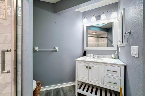 House in Port Charlotte, Florida 3 bedrooms, 204.66 sq.m. № 2431816 - photo 30