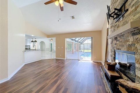 House in Port Charlotte, Florida 3 bedrooms, 204.66 sq.m. № 2431816 - photo 24