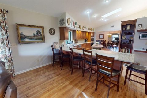 House in Palm Harbor, Florida 4 bedrooms, 256.41 sq.m. № 1798601 - photo 18