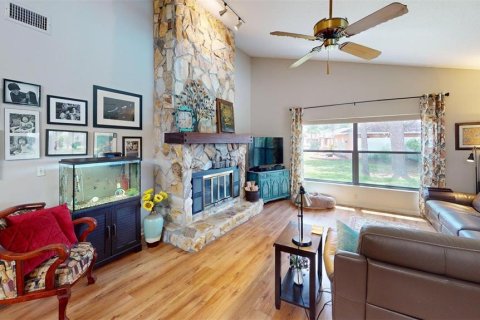 House in Palm Harbor, Florida 4 bedrooms, 256.41 sq.m. № 1798601 - photo 21