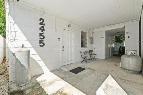 Propiedad comercial en venta en Miami, Florida, 205.41 m2 № 2086560 - foto 29