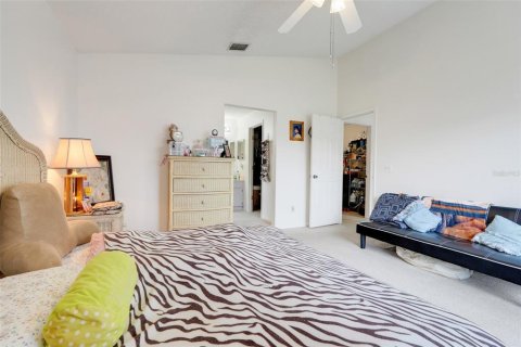 House in Kissimmee, Florida 3 bedrooms, 123.56 sq.m. № 1723469 - photo 11