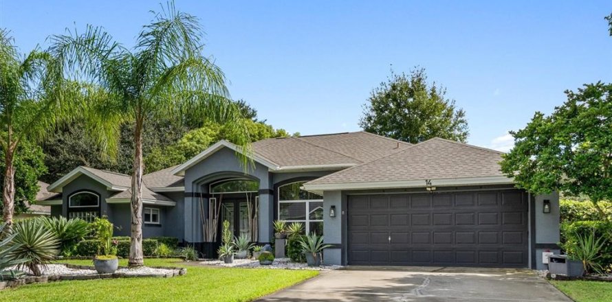 House in Ormond Beach, Florida 3 bedrooms, 198.07 sq.m. № 1909559