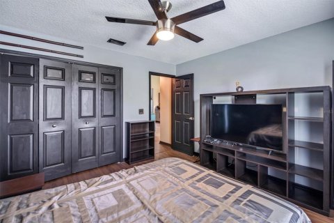 House in Ormond Beach, Florida 3 bedrooms, 198.07 sq.m. № 1909559 - photo 16
