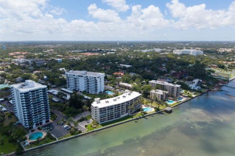 Condo in Clearwater, Florida, 2 bedrooms № 2167440 - photo 15