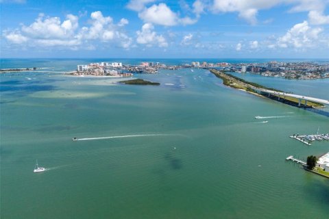 Condo in Clearwater, Florida, 2 bedrooms № 2167440 - photo 14