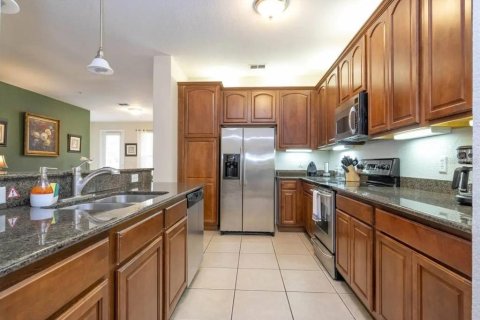 Condo in Orlando, Florida, 3 bedrooms № 2125466 - photo 4