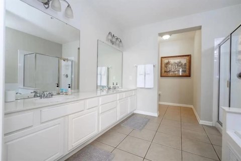Condo in Orlando, Florida, 3 bedrooms № 2125466 - photo 11