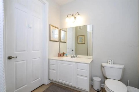 Condo in Orlando, Florida, 3 bedrooms № 2125466 - photo 16